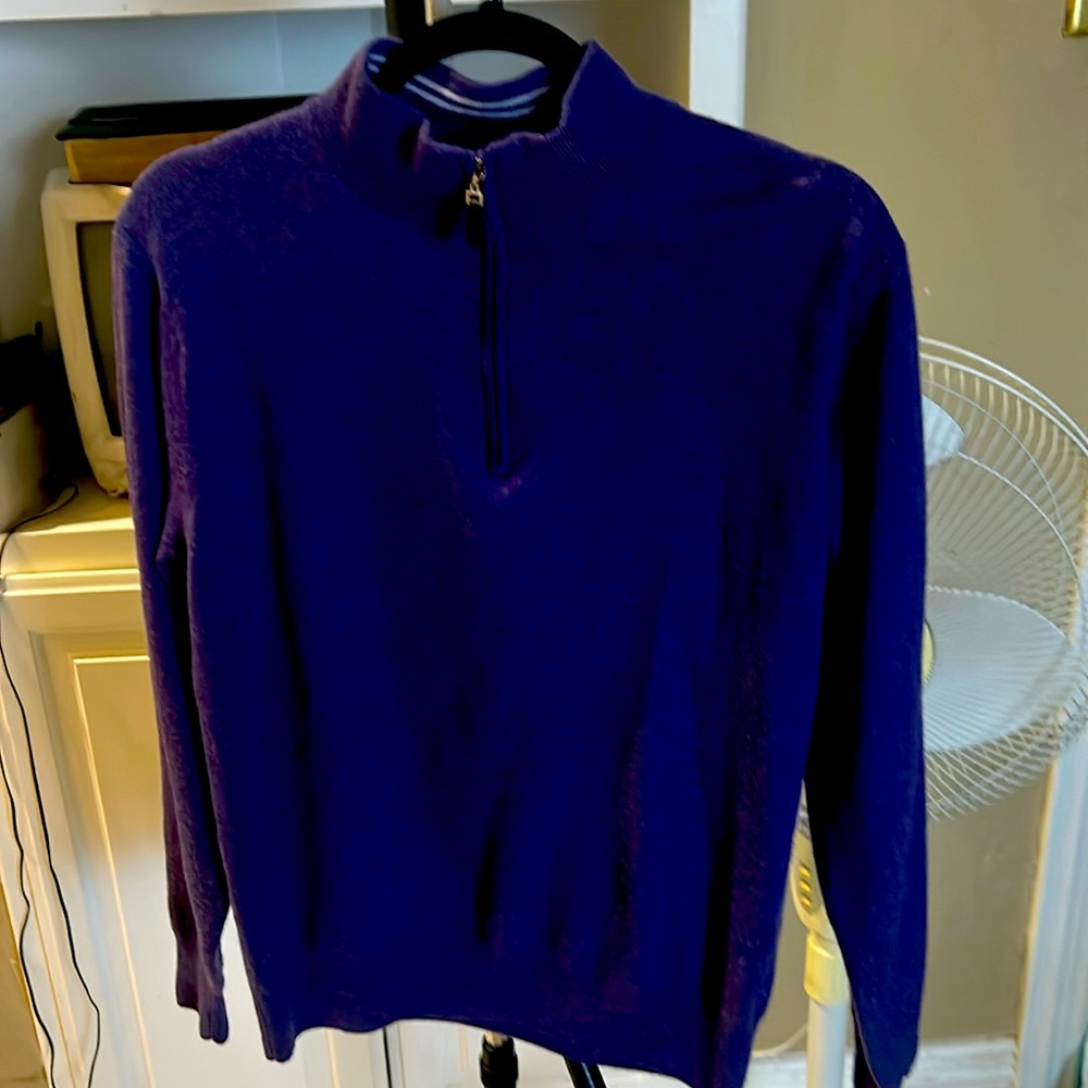 Men’s Peter Millar, wool quarter zip sweater in large in purple